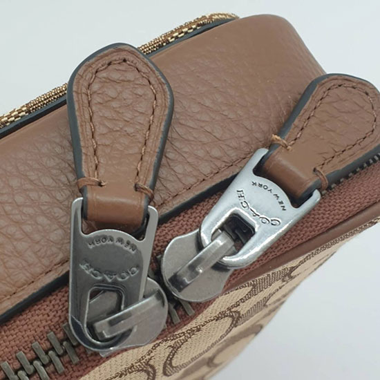COACH-KHAKI-5999_03